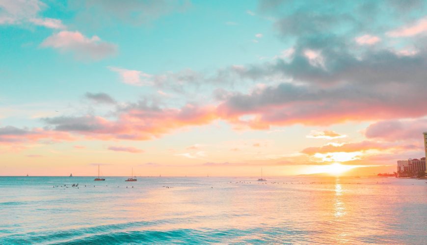 pexels-jess-loiterton