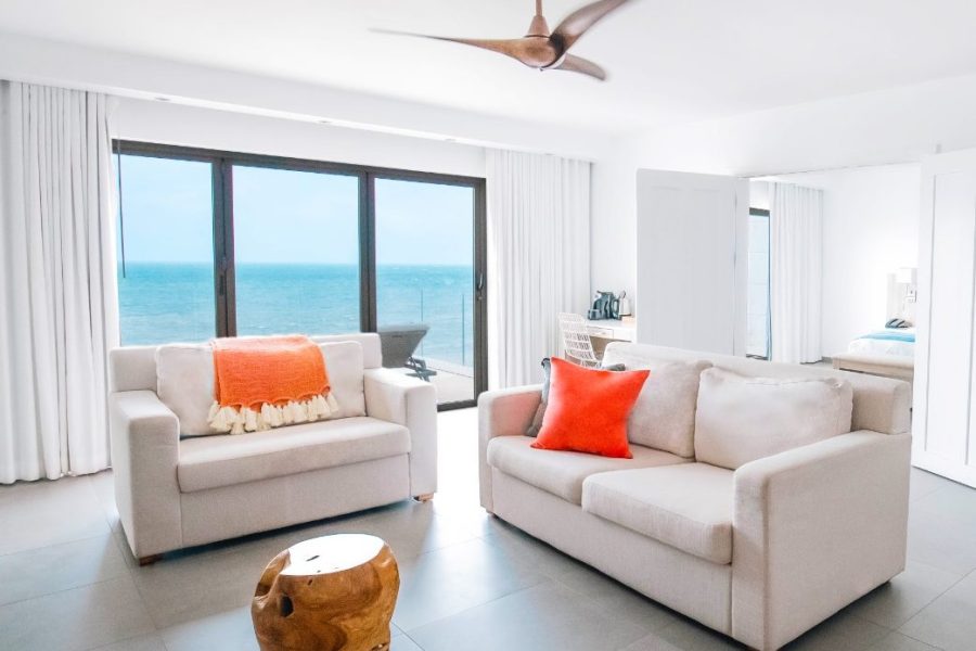 Antigua high-end vacation homes with luxury amenities and stunning views.