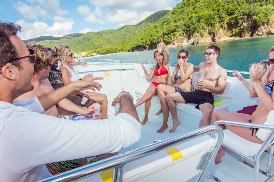 Thriller Boat – Half-Day Escape Morning Tour